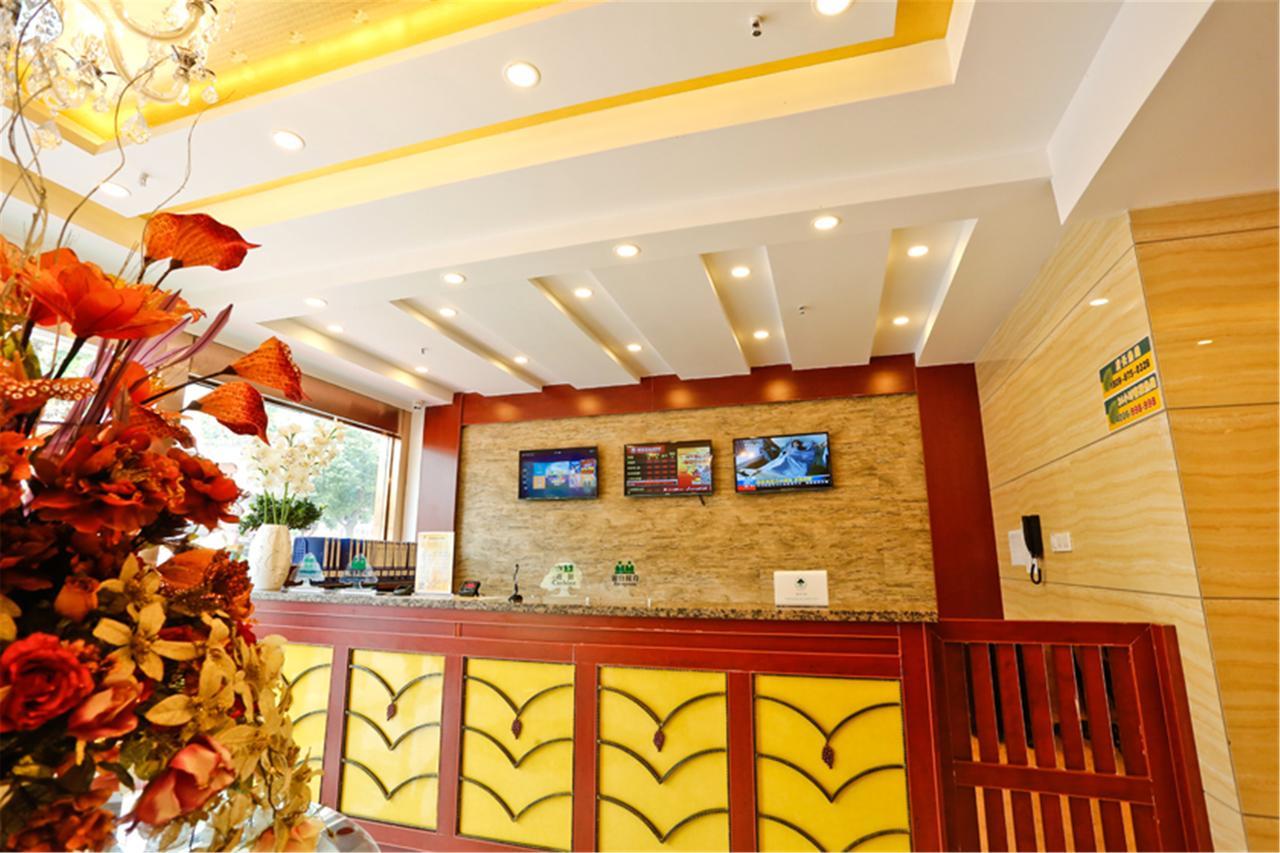 Greentree Alliance Guangxi Hezhou Babu District Lingfeng Square Hotel Экстерьер фото