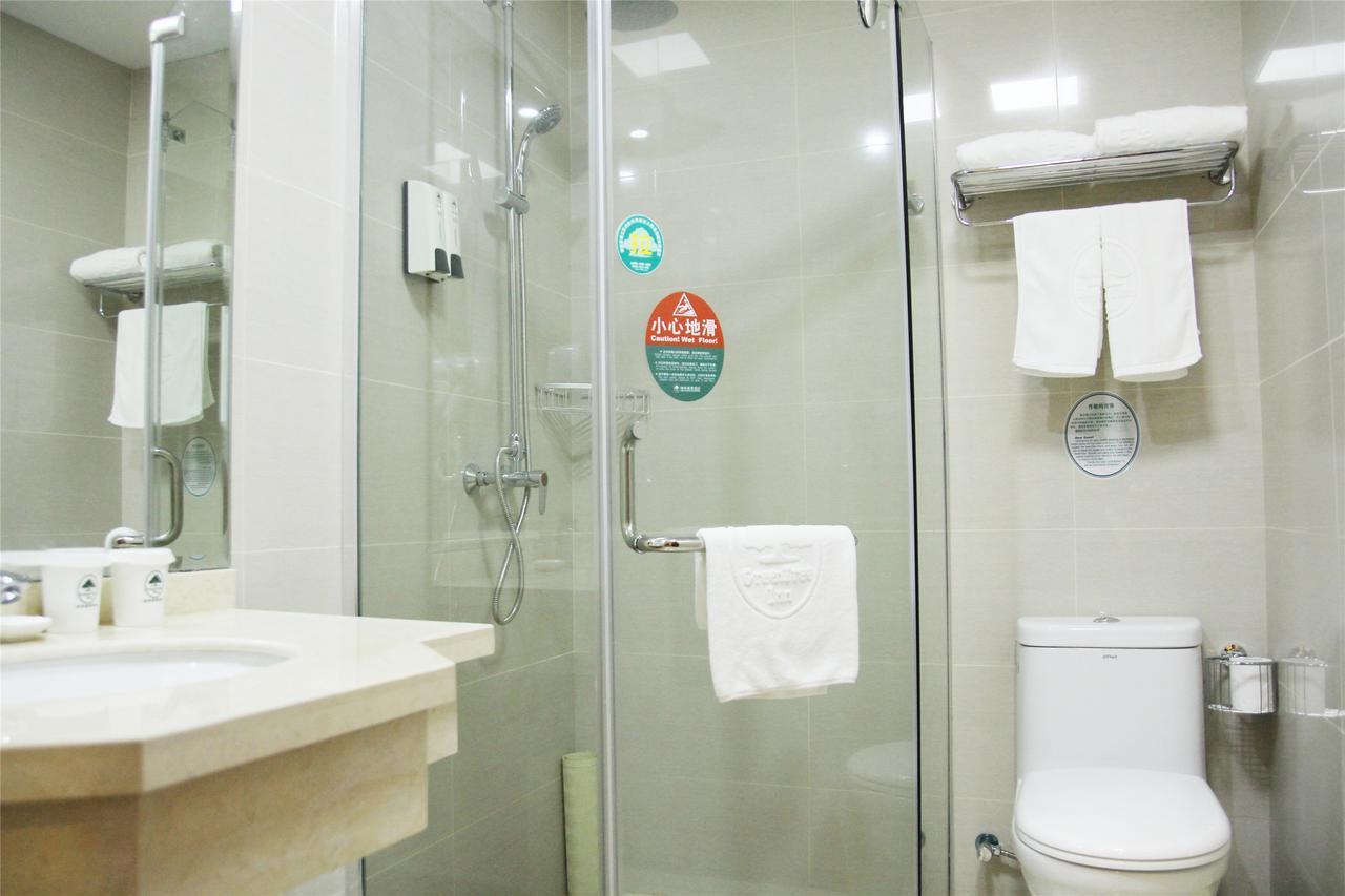 Greentree Alliance Guangxi Hezhou Babu District Lingfeng Square Hotel Экстерьер фото