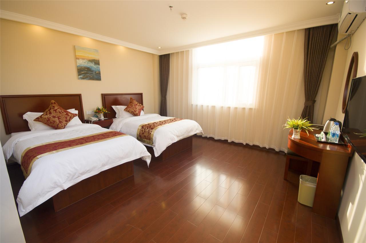 Greentree Alliance Guangxi Hezhou Babu District Lingfeng Square Hotel Экстерьер фото